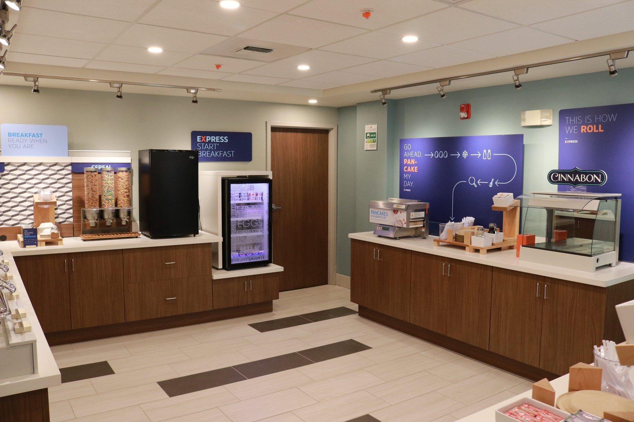 西雅图--西塔克机场智选假日酒店 西塔科 外观 照片