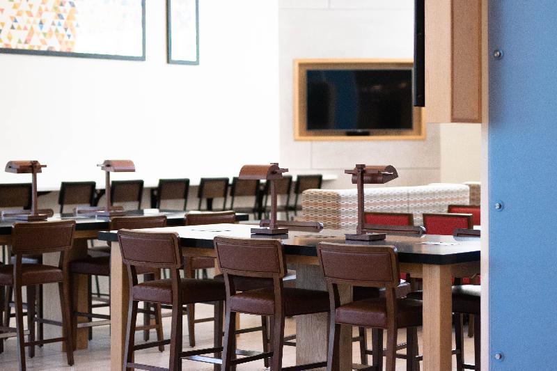 西雅图--西塔克机场智选假日酒店 西塔科 外观 照片